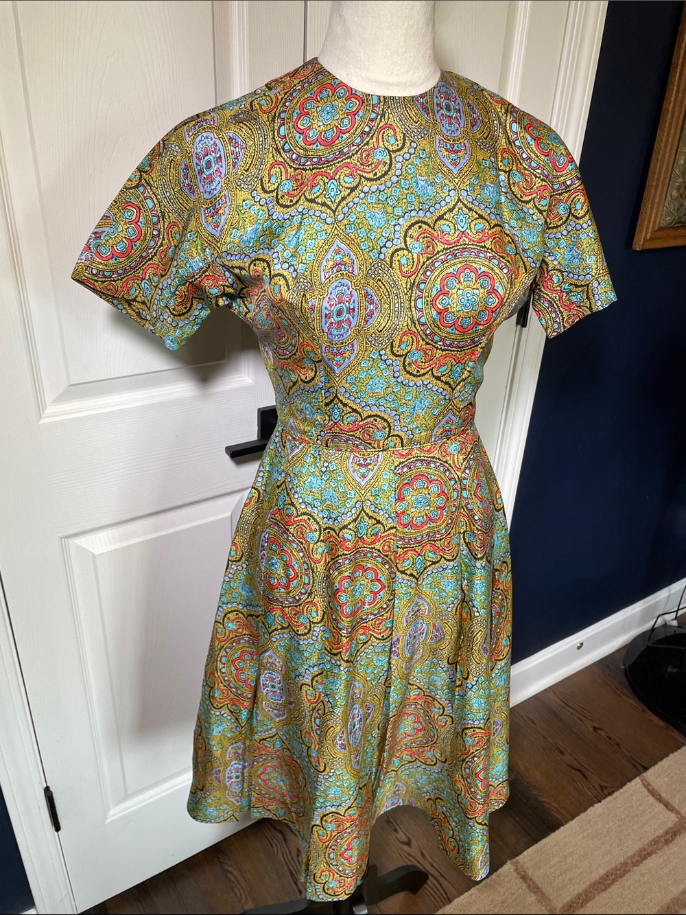Vintage 60s Best & Co Young Cosmopolitans Silk Paisley Dress Short Sleeve Sz XS